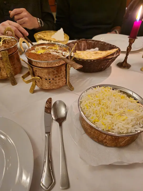 Crown of India Eschborn_Eschborn_slider_image_3