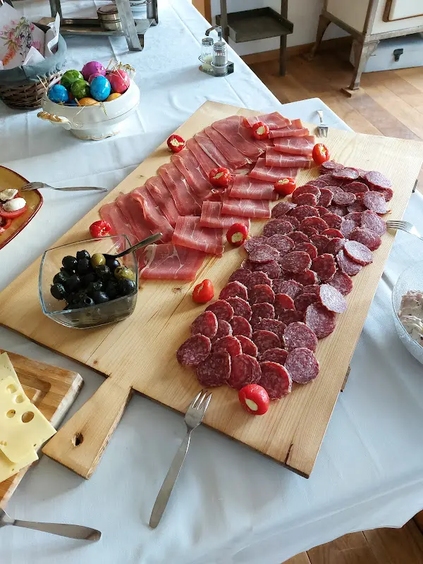 Hofcafé & Lädchen Ulrich Schweitzer_Espenau_slider_image_2