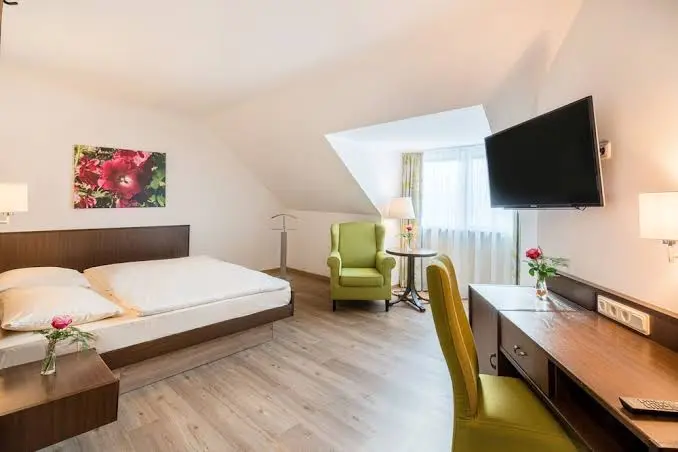 Waldhotel Schäferberg_Espenau_slider_image_3