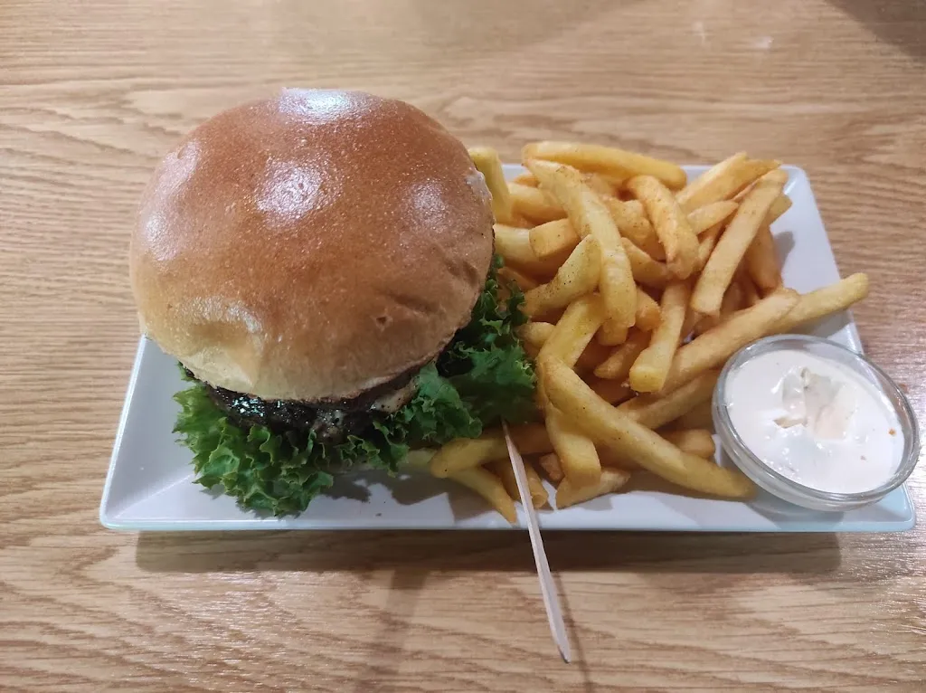 Gaststätte und Biergarten 