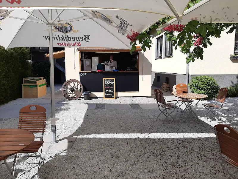 Landgasthaus Kastanienhof restaurant in Eppstein