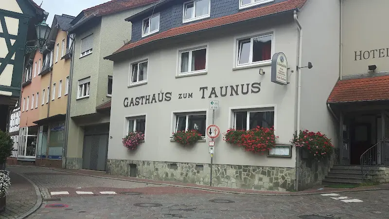 Taunus Le restaurant in Eppstein