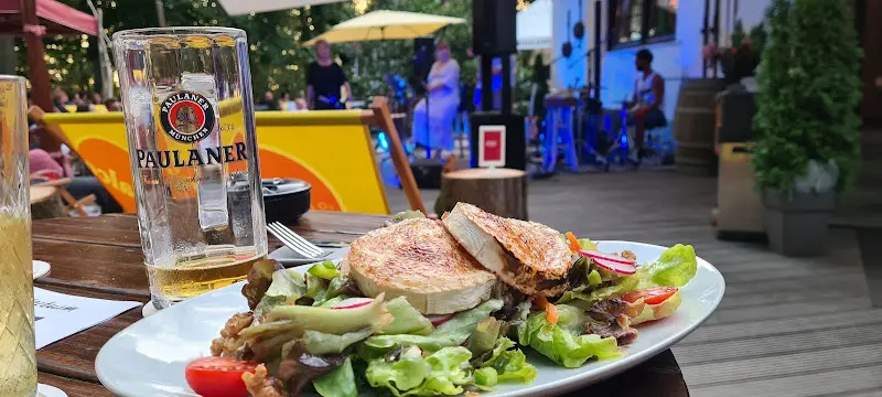 Waldgaststätte Meisterturm_Taunus_slider_image_3