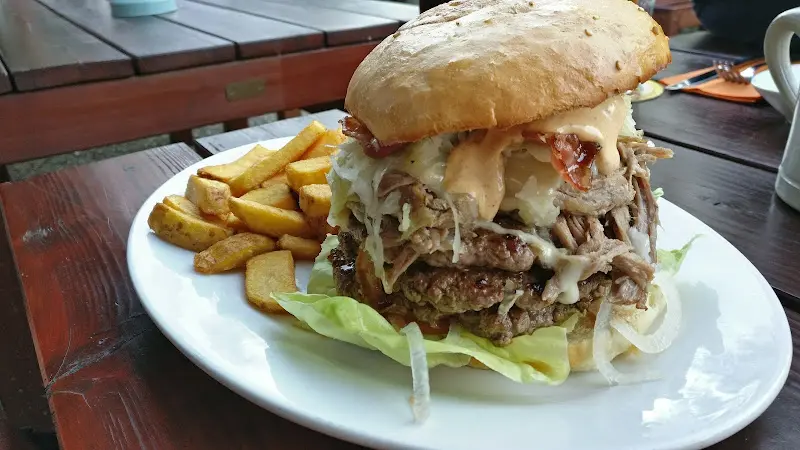 Engel Grill-Bar_Niedernhausen_slider_image_3