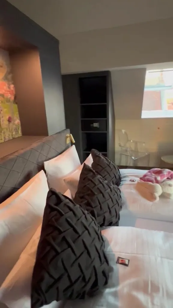 heinz zorn_REINHARDTs HOTEL_Buchen_review