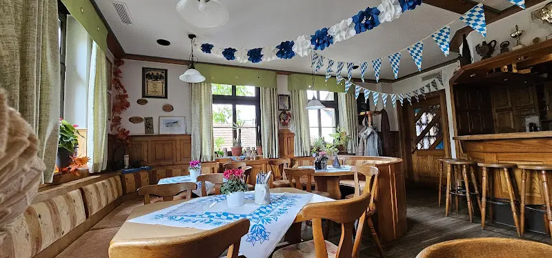 Zum Grünen Baum - Carlo Herbert_Flieden_slider_image_1