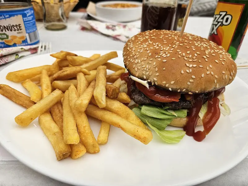 Restaurant Kleine Kneipe_Felsberg_slider_image_2