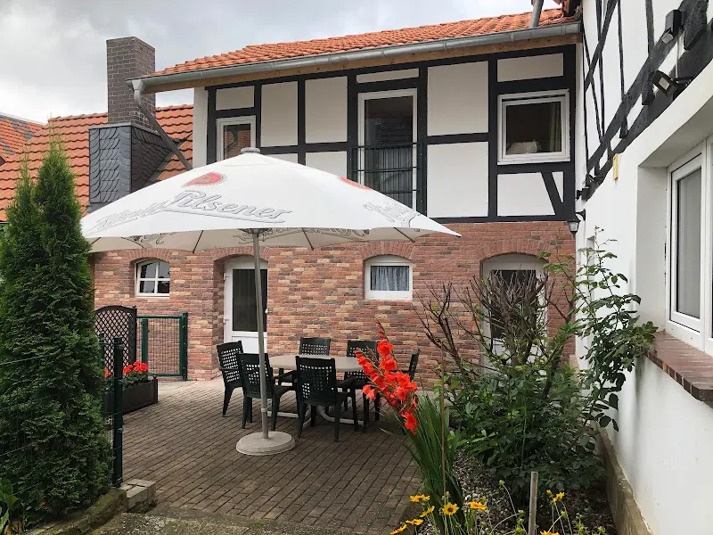 Landgasthof Schwarz_Felsberg_slider_image_1