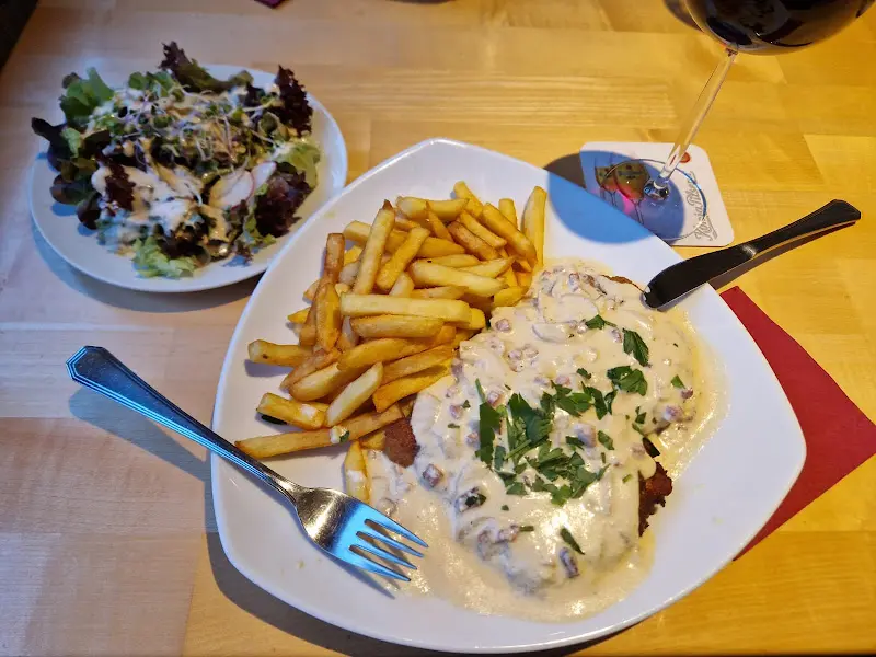 Gasthaus Ederblick_Felsberg_slider_image_2