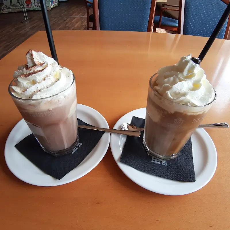 Sonny's Restaurant/Cafe ; Minimarkt_Frankenau_slider_image_2