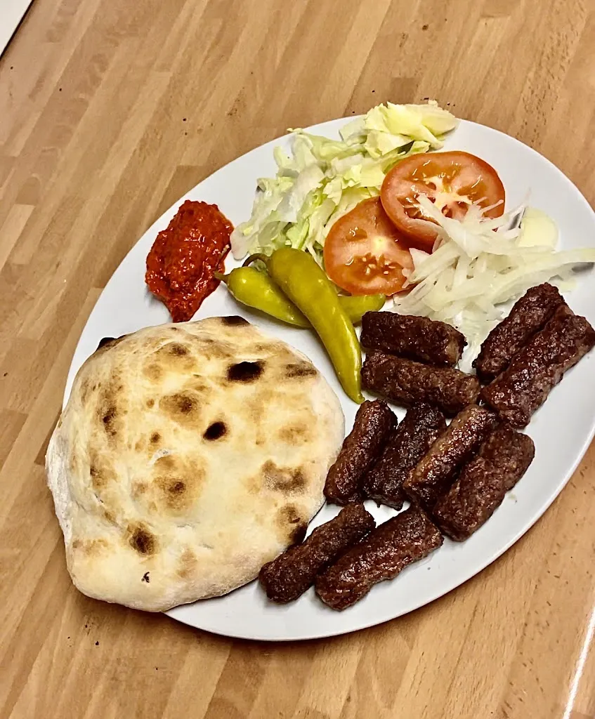 Pizza Toscana Buchen_Buchen_slider_image_3