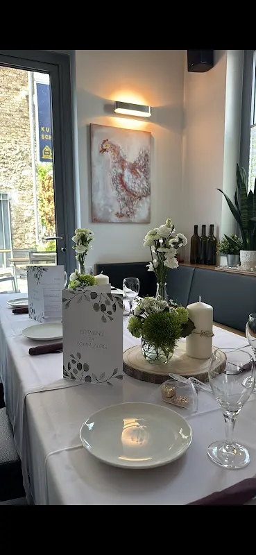 Die Henne lacht restaurant in Main