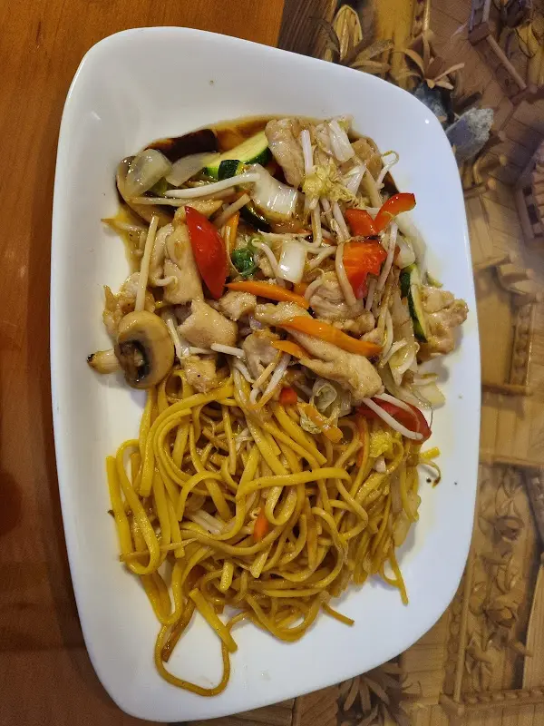 Georgiana Diaconescu_Der Wok_Main_reseña