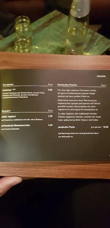 Menu_Im Herzen Afrikas_Main_image_3