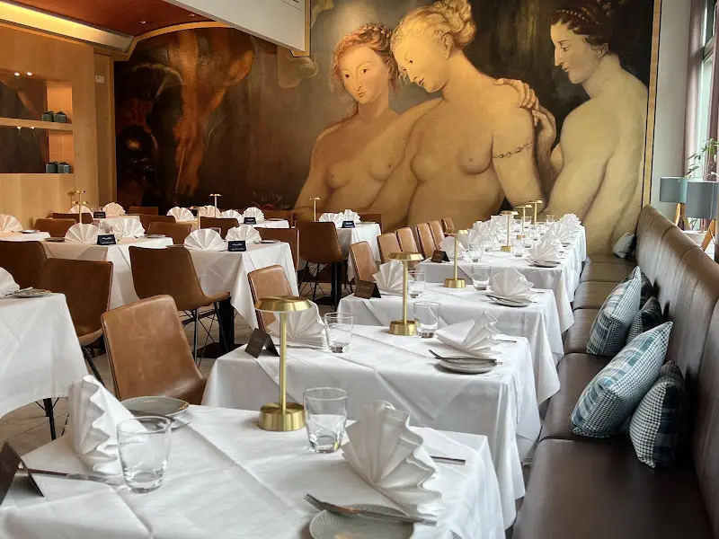 Medici restaurant in Main