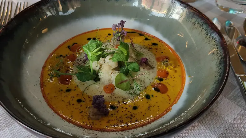 Medici_Main_slider_image_2