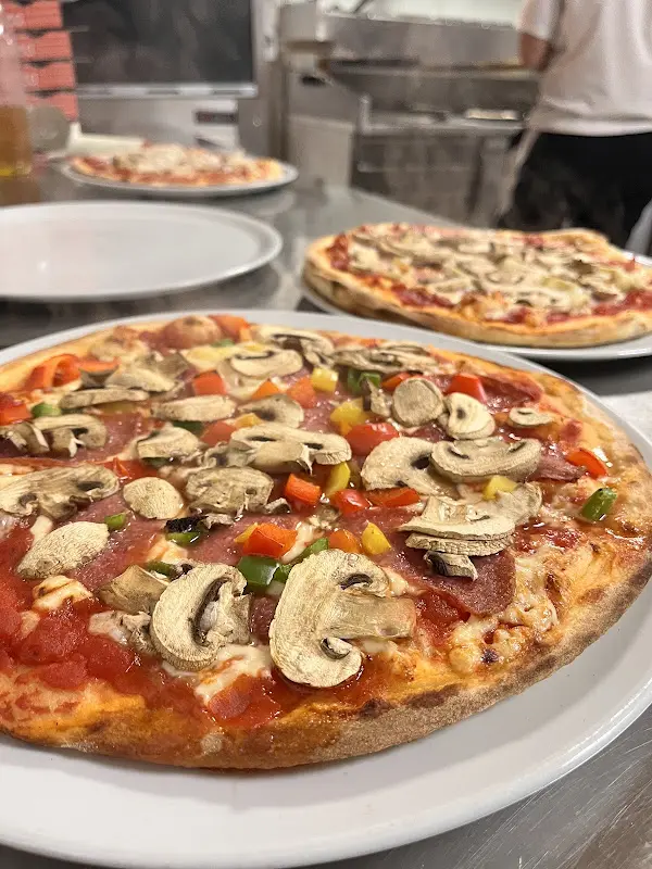 Da Gino Pizza & Pasta_Frielendorf_slider_image_3