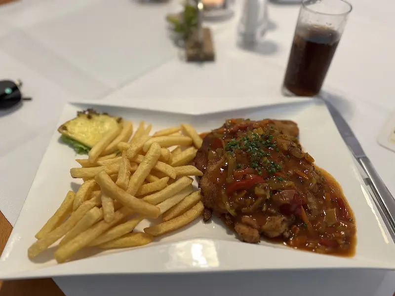 Speisegaststätte Orth_Frielendorf_slider_image_2