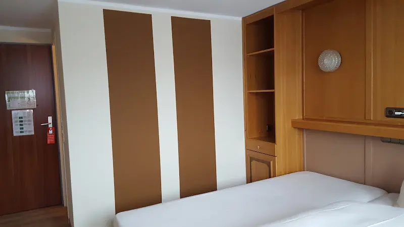 Hotel Haus Schönewald GmbH_Fuldatal_slider_image_2