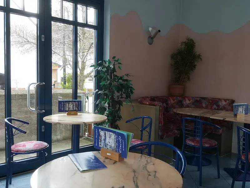 Eiscafé am Gänsemarkt_Fuldatal_slider_image_3