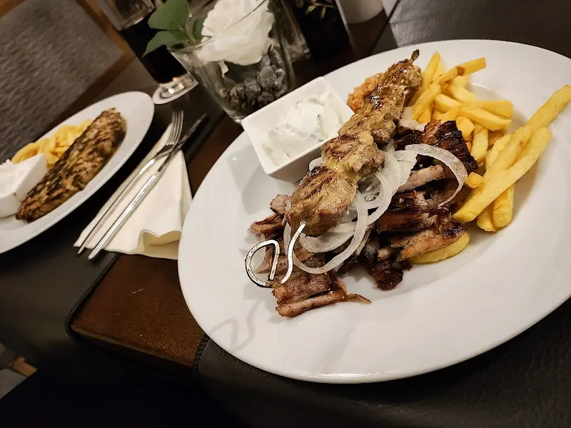 Black Crow_Athos Tavern_Fritzlar_recensione