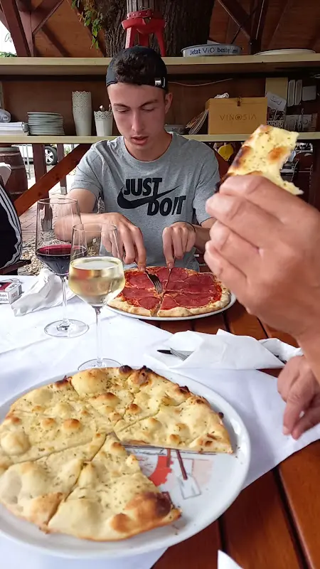 Pizzeria Roma Da Enzo_Fritzlar_slider_image_2