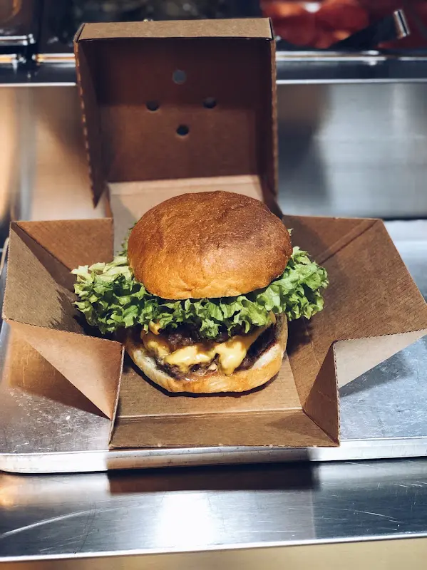 UNBREAKABLE DINER__slider_image_3