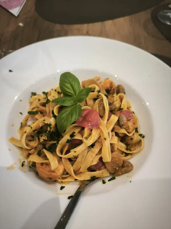 Martin Görlach_Bar-Restaurant Pizzeria Del Sud_(Eder)_review