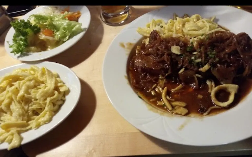 Gasthaus Krone Adelstetten Fam. Markus Beißwenger_Alfdorf_slider_image_2