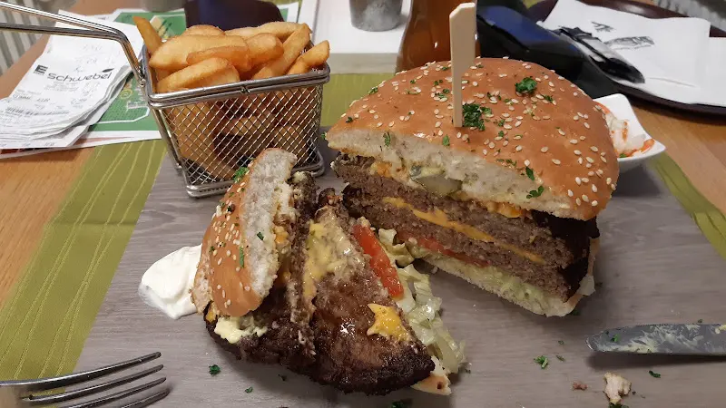 Peter Riege_Kasino-Gesellschaft Burgwald e.V._(Eder)_recensione