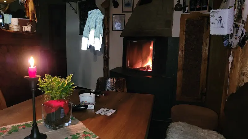 Gaststube Vogelnest Kleine Bierstube mit Kleinen Essen ,25 Personen Vereinszimmer Partyservice, Übernachtung 2x2 Betten_Frankenberg/Sa._slider_image_3