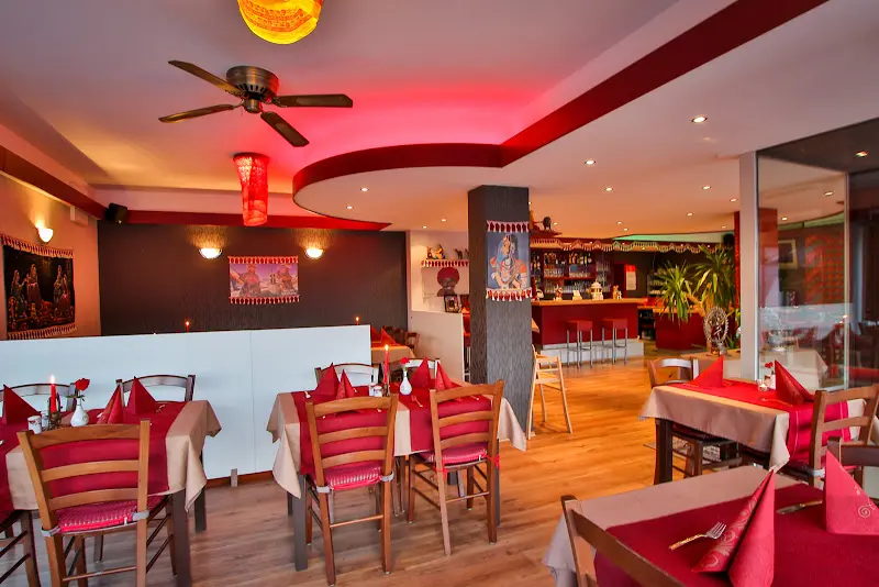 Indien King Restaurant_(Eder)_slider_image_1