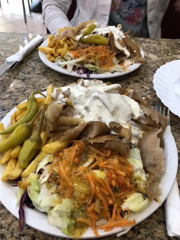 Bahnhof Döner__slider_image_2