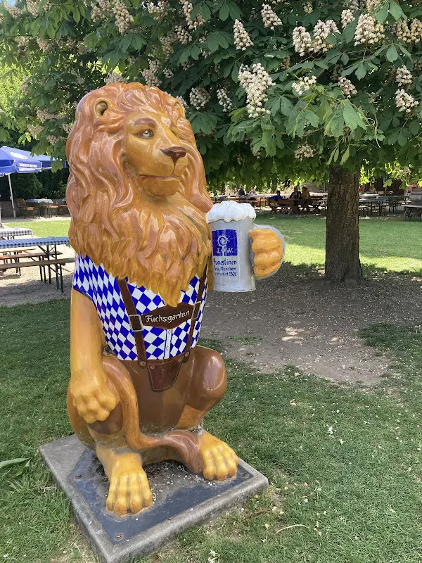 Andreas Rocholl_Wirtshaus Fuchsbau_Hirzenhain_review