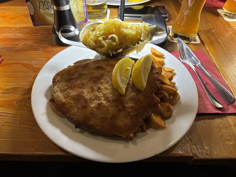 Maximilians_Main_slider_image_3