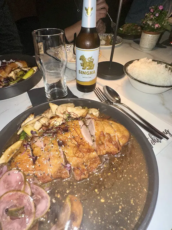 Tim Enzinger_Toh Thong_Main_review