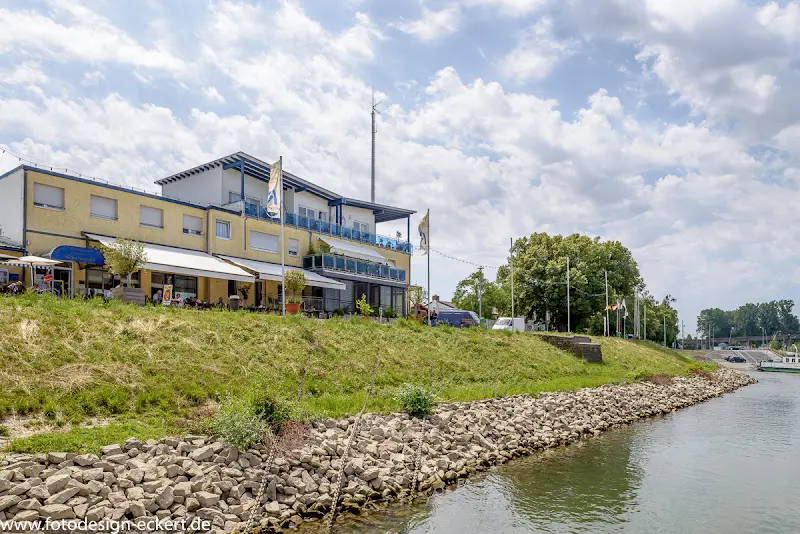 Rheingold Hotel-Restaurant_Gernsheim_slider_image_1