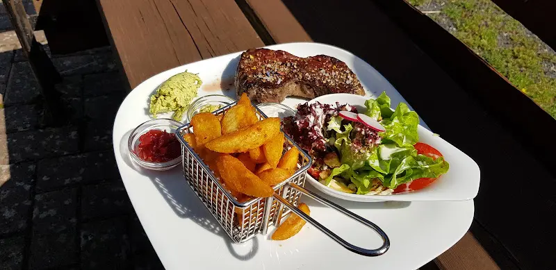 Berghütte Simmelsberg_(Rhön)_slider_image_3