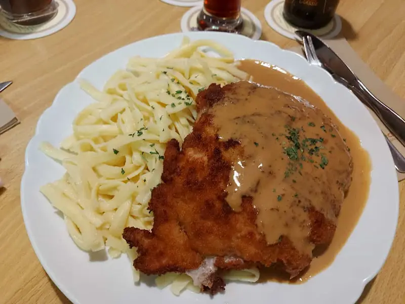 Kroatisches Restaurant in Willi-Bechtold-Halle in Gelnhausen-Roth_Gelnhausen_slider_image_3