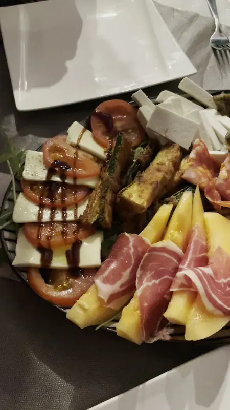 Das Genuss Bistro Rant Sardegna restaurant cafe bar_Grebenstein_slider_image_2