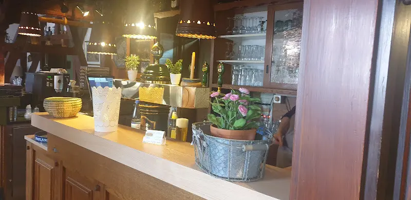 Hessischer Hof restaurant in Groß-Rohrheim