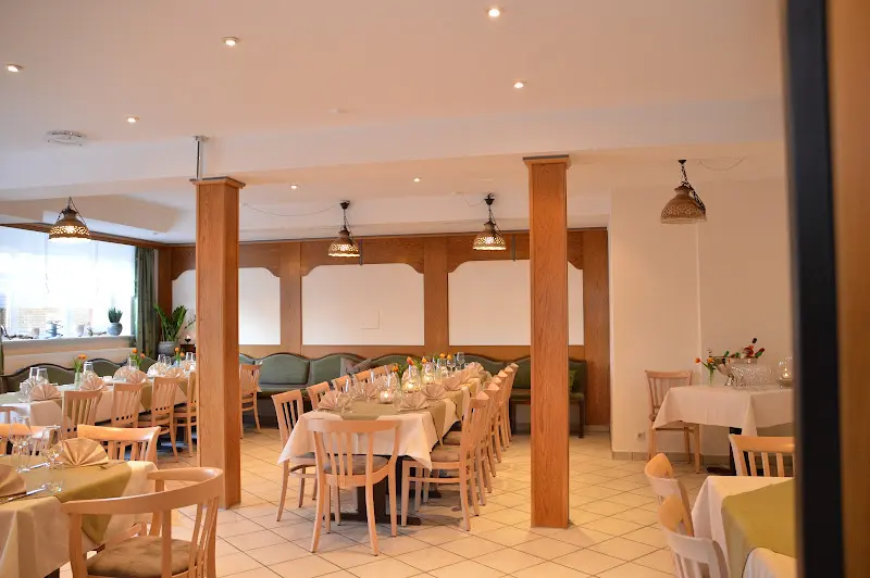 Gitti's mountain cabin Greifenstein restaurant in Greifenstein