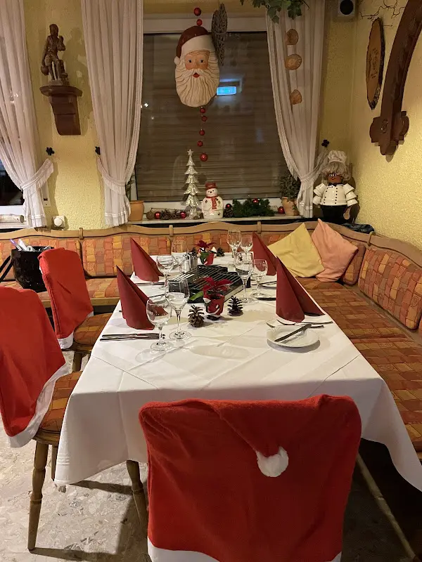 Daniel Weippert_Gasthaus-Hotel Blaue Hand_Groß-Bieberau_review