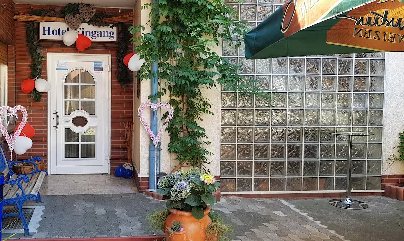 Gasthaus-Hotel Blaue Hand ristorante a Groß-Bieberau