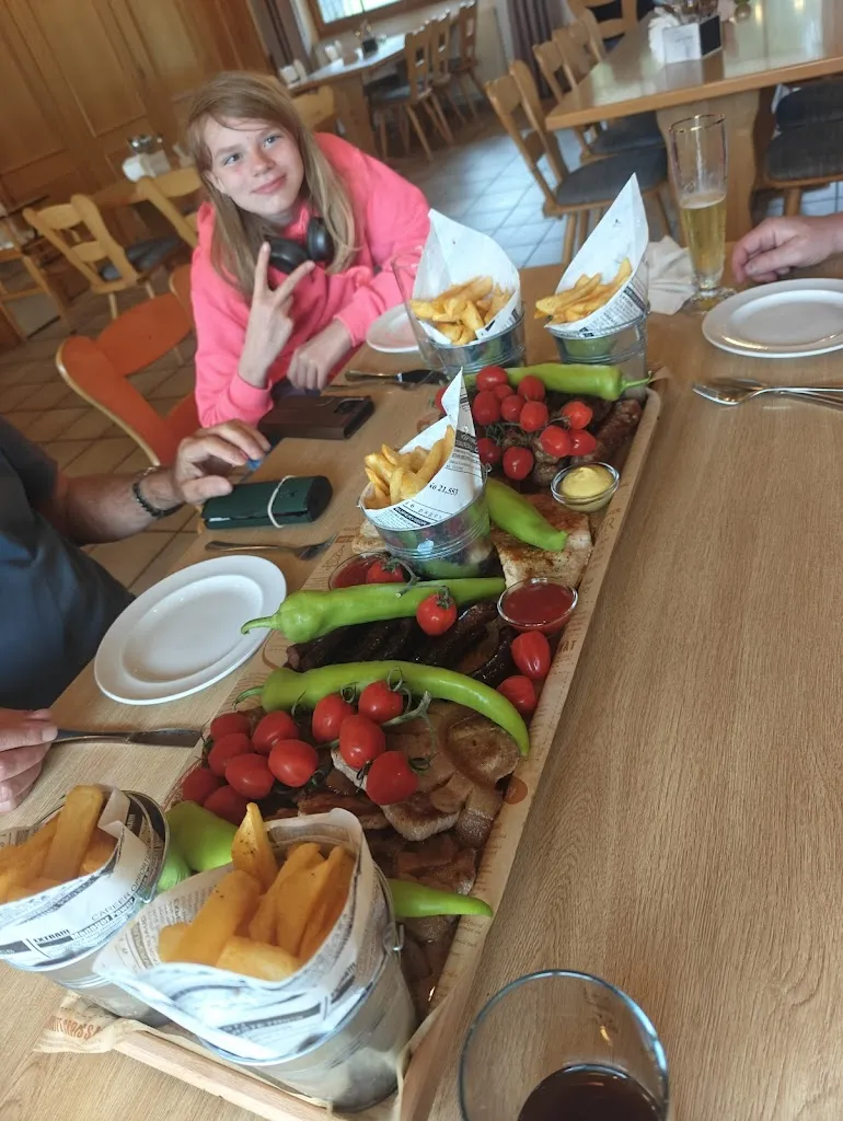 saskia vlaanderen_Gaststätte Donauwelle - Rotfelden_Ebhausen_Bewertung