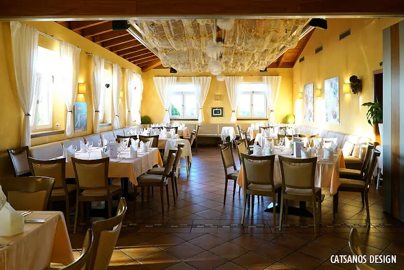 Luigis Golf Restaurant restaurant in Groß-Zimmern