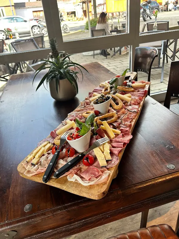 Amore Di Vino_Großenlüder_slider_image_3