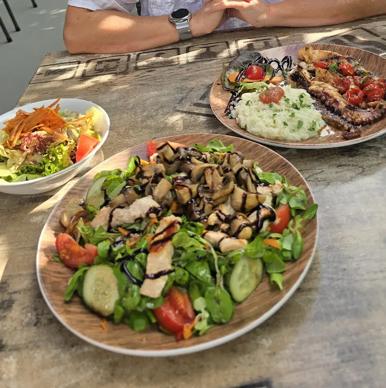 Piazza Cafe-Bistro_Griesheim_slider_image_3