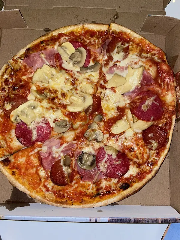 Pizzeria Bella Italia restaurant in Griesheim