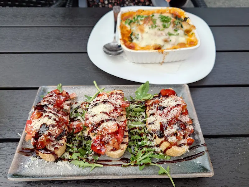 Kordian-Sebastian Lorenc_Trattoria da tony_Gudensberg_recensione